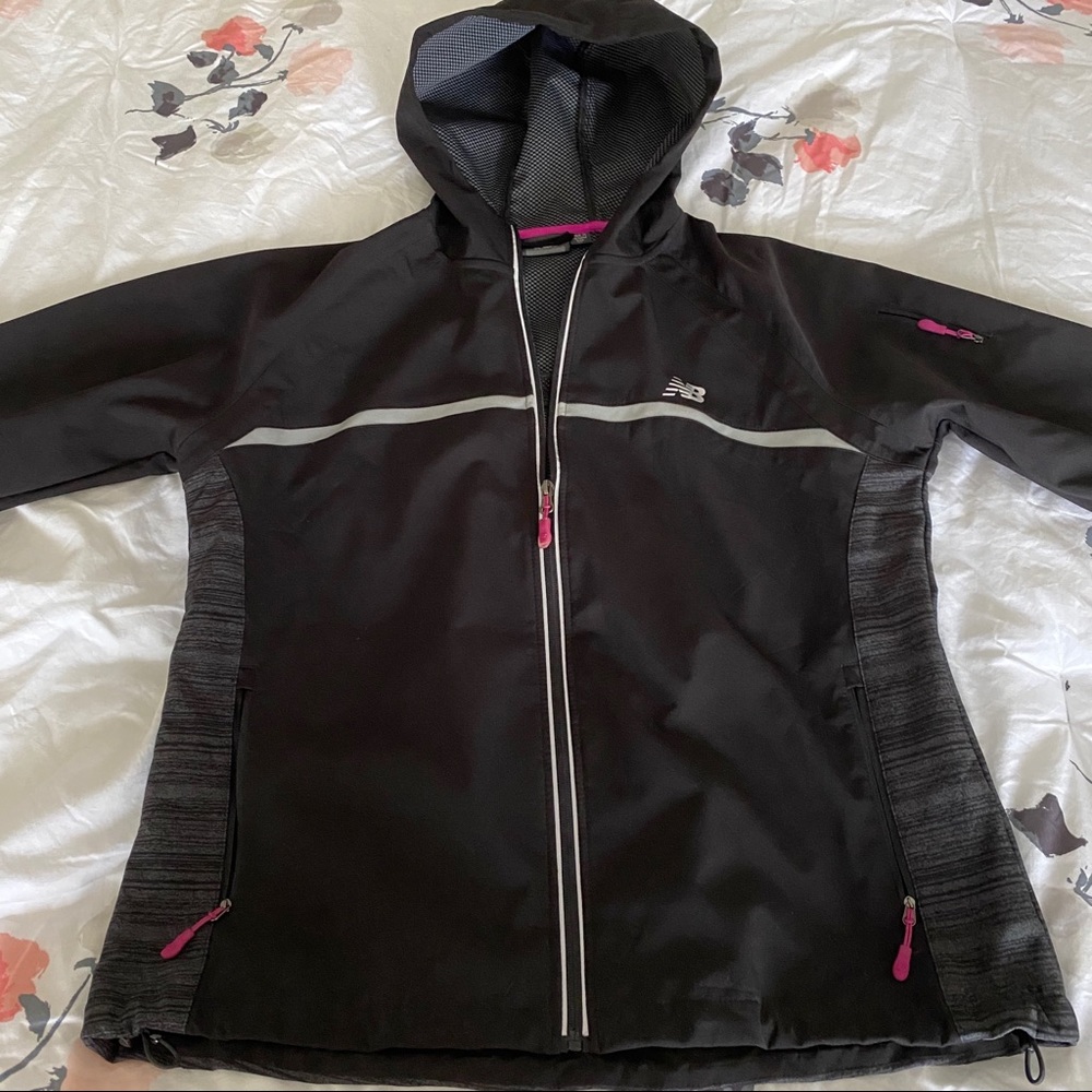 New Balance Women’s Windbreaker